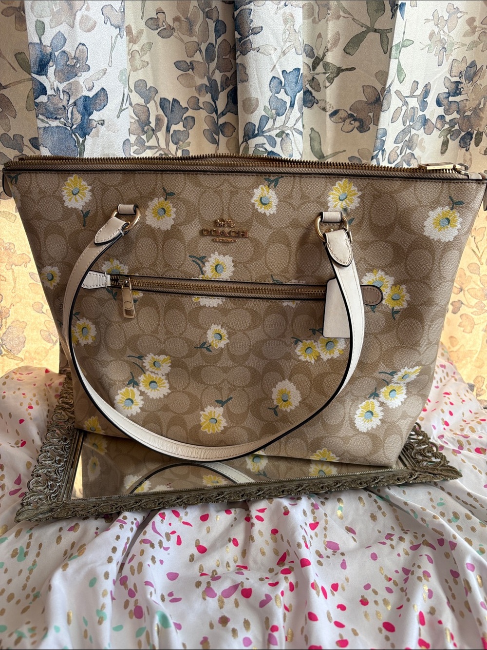 Coach Beige Floral Daisy Flowers Signature Tote with White Handles